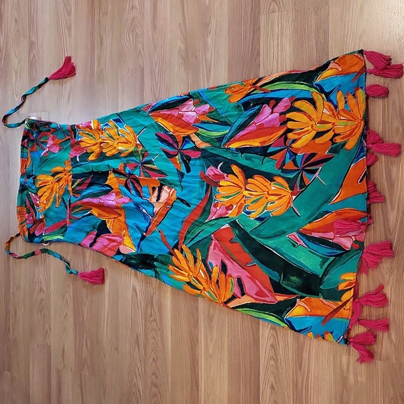 NWT Farm Rio x Anthropologie Cover Up Maxie Dress Size Medium - Picture 5 of 8